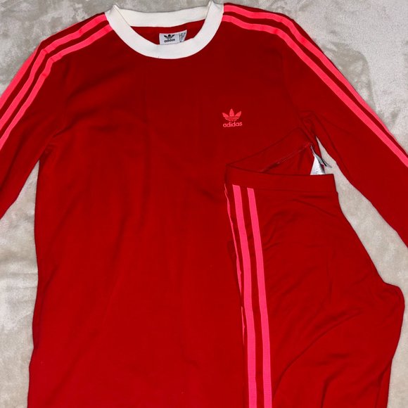 Adidas long sleeve shirt and matching legging set. - Picture 1 of 4